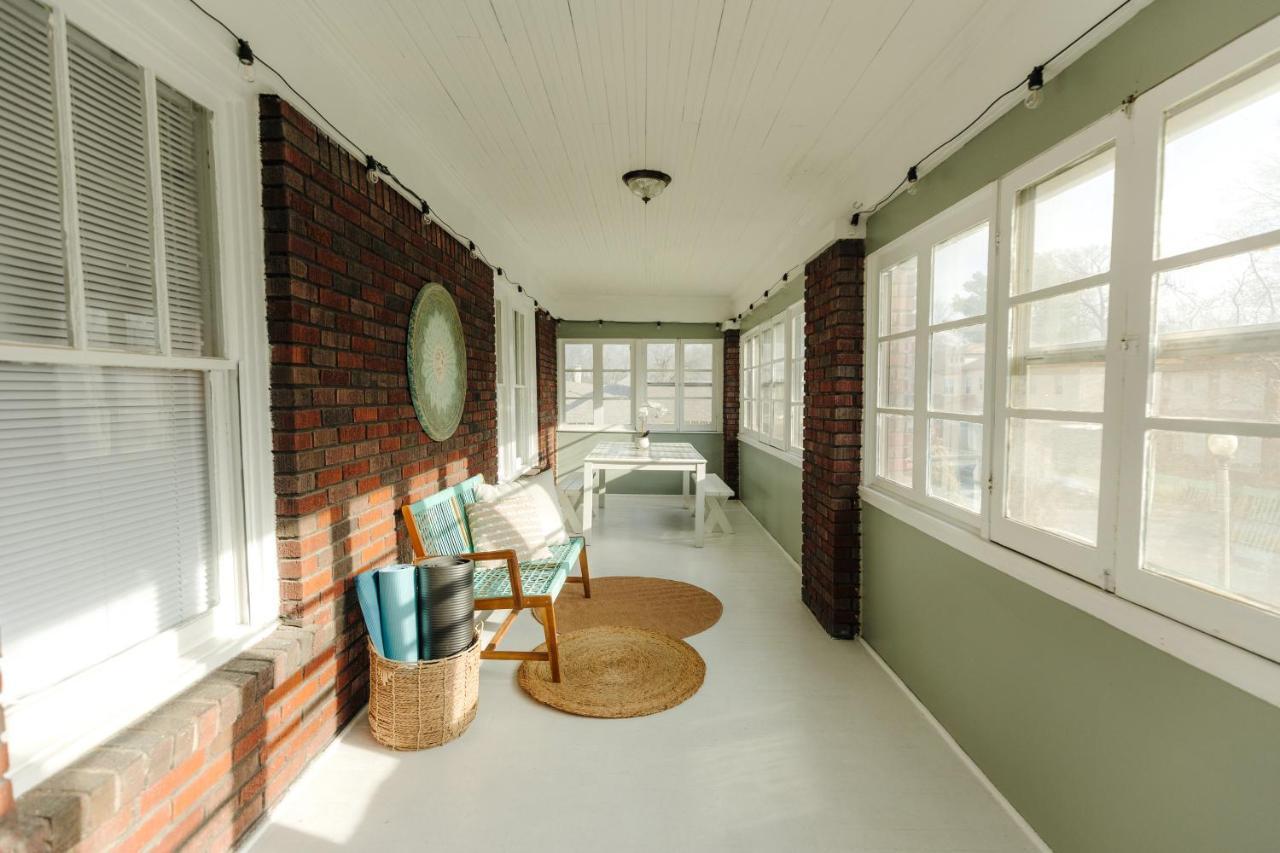 Historic Revival 2Br Midtown Memphis Free Parking Fast Wifi Free Parking Yes Pets Villa Ngoại thất bức ảnh